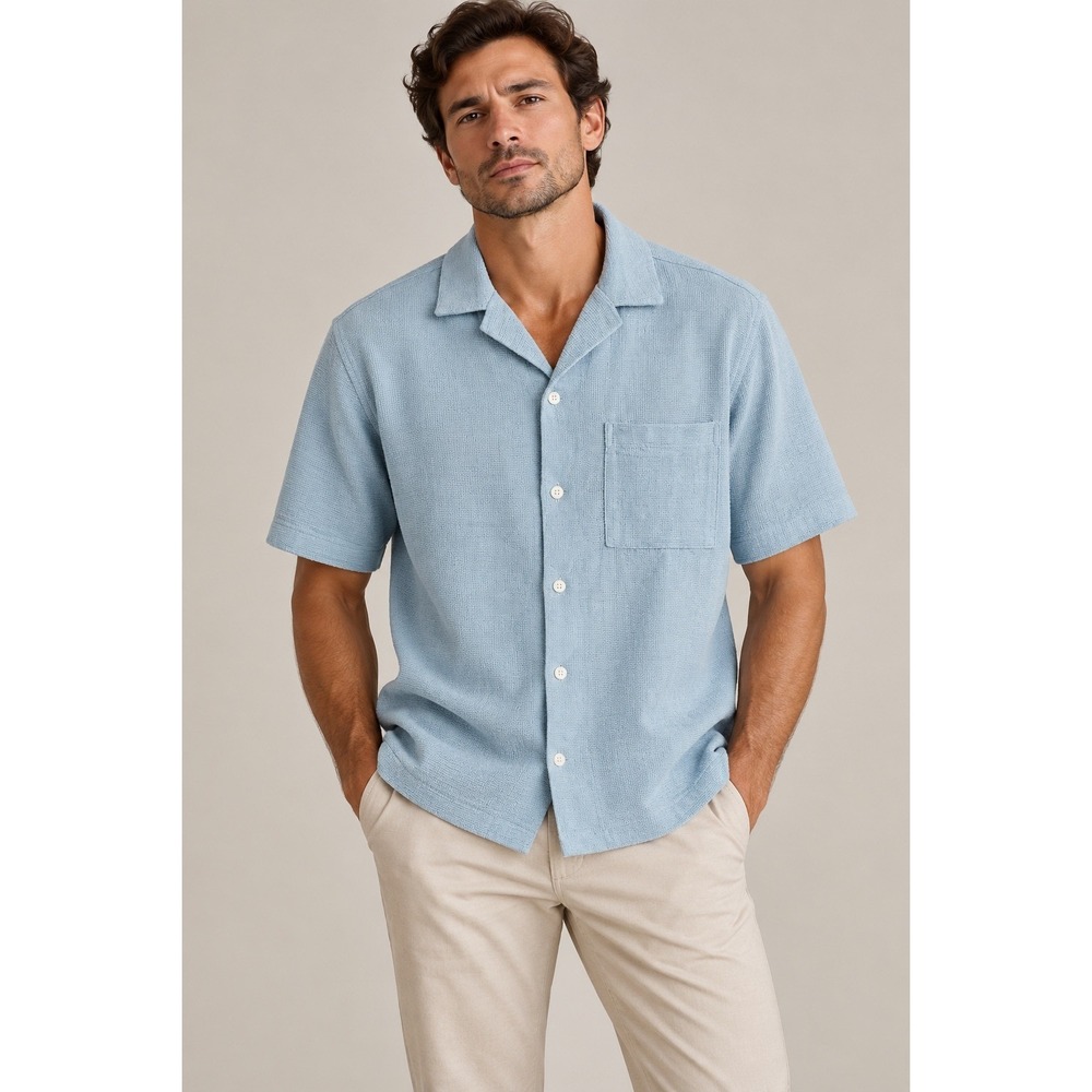 H&M Mens Blue Short Sleeve Button Down Shirt Large Textured Cotton Blend Regular